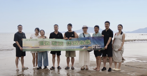 Latest company news about Ningbo Joyap Import and Export Unites Its Foreign Trade Team at an Inspiring Seaside Team-Building Retreat
